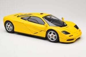 McLaren F1 Yellow Minichamps 1:12 530133121 Diecast - image 7 of 9