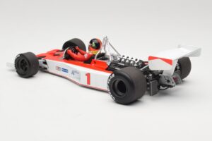 McLaren M23 Ford #1 E. Fittipaldi F1 1975 Minichamps 1:18 530751801 Diecast - image 5 of 9