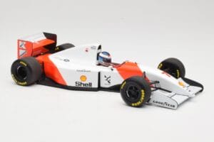 McLaren Ford MP4/8 #7 M. Hakkinen 1993 Minichamps 1:18 530931837 Diecast - image 4 of 6
