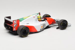 McLaren MP4/8 Ford #8 A. Senna Winner Australian GP 1993 Minichamps 1:18 540933838 Diecast - image 2 of 7