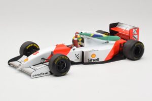 McLaren MP4/8 Ford #8 A. Senna Winner Australian GP 1993 Minichamps 1:18 540933838 Diecast