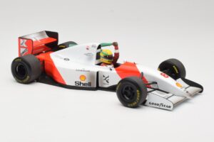McLaren MP4/8 Ford #8 A. Senna Winner Australian GP 1993 Minichamps 1:18 540933838 Diecast - image 5 of 7