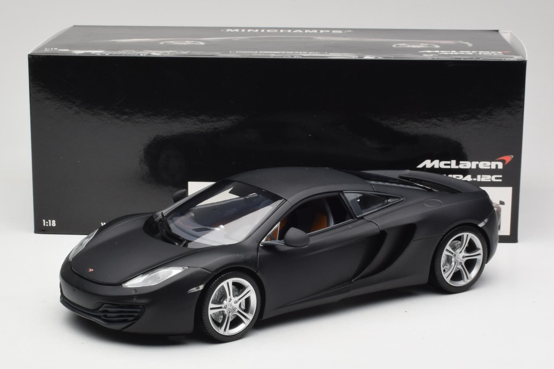 McLaren MP4-12C Matt Satellite Grey Minichamps 1:18