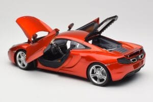 McLaren MP4-12C Orange Metallic Minichamps 1:18 110133020 Diecast - image 5 of 8