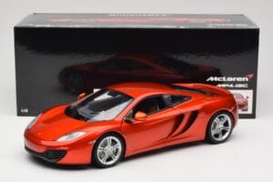 McLaren MP4-12C Orange Metallic Minichamps 1:18 110133020 Diecast - image 8 of 8