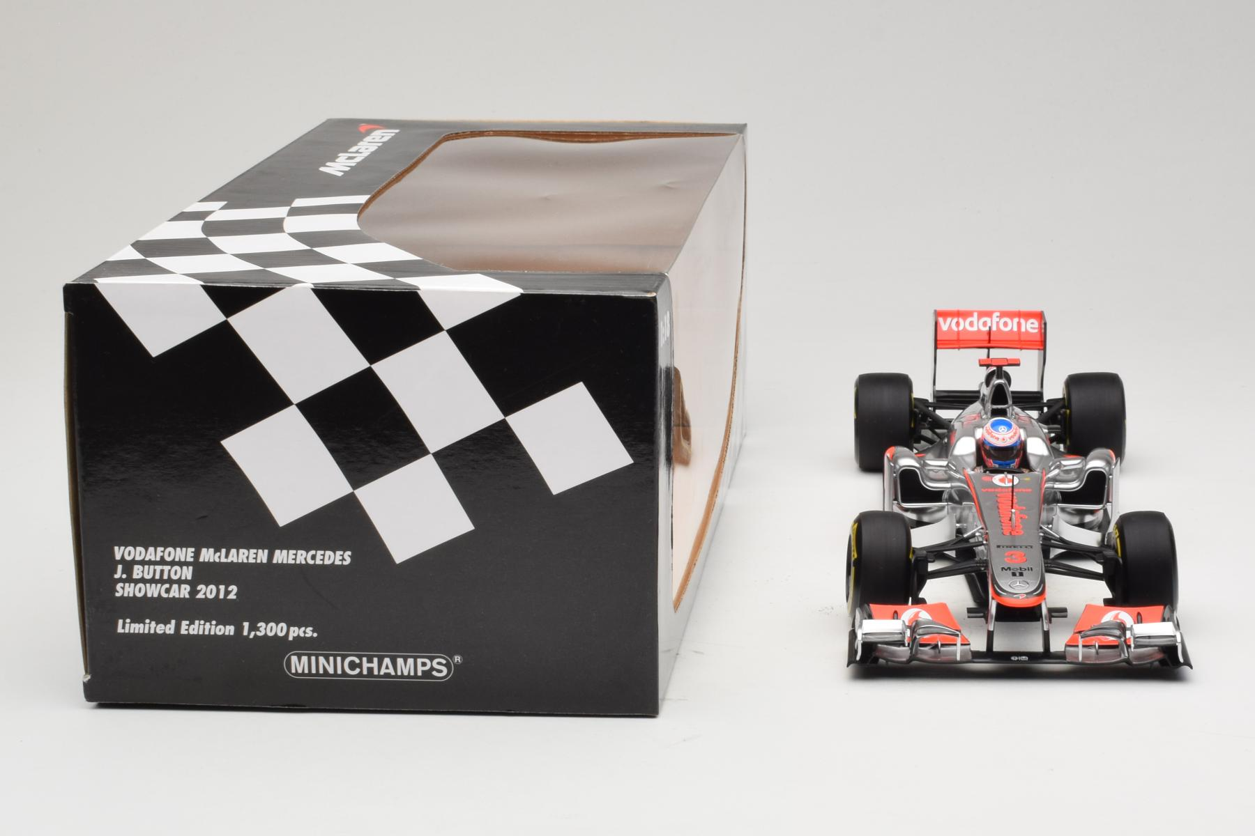 Minichamps McLaren MP4-27 1:18 Button Showcar Diecast