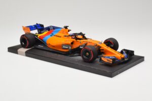 McLaren MCL33 Renault #14 F. Alonso Last F1 Race Abu Dhabi GP 2018 Minichamps 1:18 537183914 Diecast - image 4 of 6