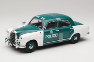 Mercedes 180 Ponton Polizei Revell 1:18 08863 Diecast