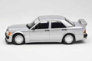 Mercedes 190E 2.5-16 EVO 1 W201 Silver Minichamps 1:18 155036001 Diecast - image 3 of 6