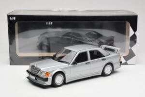 Mercedes 190E 2.5-16 EVO 1 W201 Silver Minichamps 1:18 155036001 Diecast - image 6 of 6