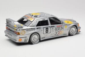 Mercedes 190E 2.5-16 EVO II W201 #8 Zung Fu E. Lohr Guia Race Macau 1992 Minichamps 1:18 155923608 Diecast - image 3 of 6
