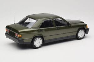 Mercedes 190E W201 Green Metallic Minichamps 1:18 155037001 Diecast - image 2 of 6