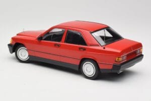 Mercedes 190E W201 Red Minichamps 1:18 155037000 Diecast - image 5 of 6