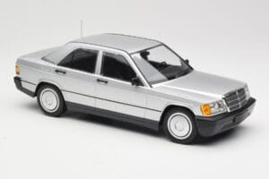 Mercedes 190E W201 Silver Minichamps 1:18 155037004 Diecast - image 4 of 6