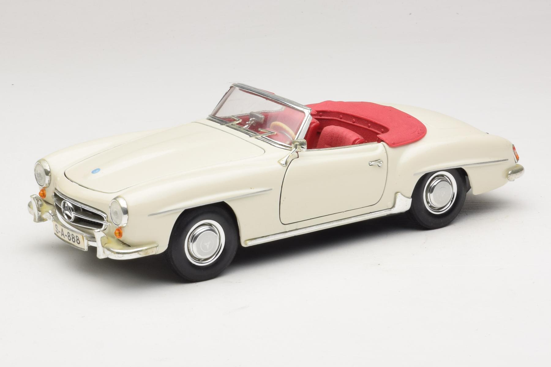 mercedes-190sl-white-maisto-1-