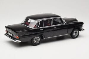 Mercedes 200 W110 Black Norev 1:18 183574 Diecast - image 3 of 8