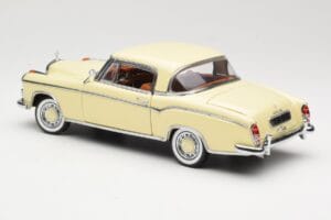 Mercedes 220 SE W128 Coupe Beige Sun Star 1:18 3562 Diecast - image 7 of 8