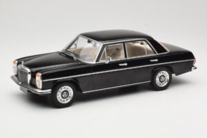 Mercedes 220D W115 Black MCG 1:18 MCG18117 Diecast