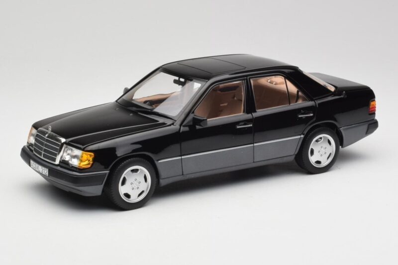 Mercedes 230E W124 AMG Wheels Black Limited Edition Norev 1:18 183950 Diecast