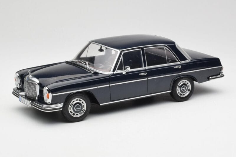 Mercedes 280 SE W108 Midnight Blue Norev 1:18 B66040597 Diecast