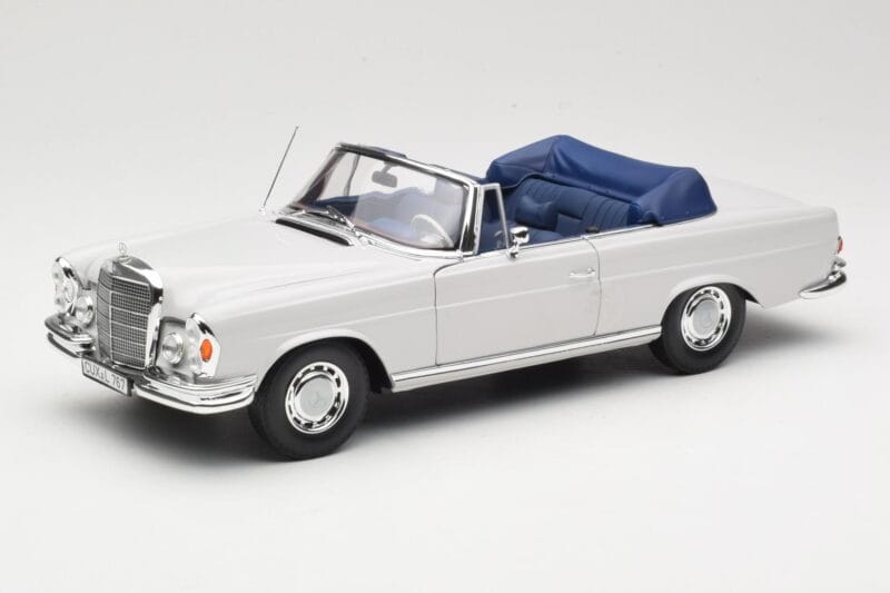 Mercedes 280 SE W111 Cabriolet Light Grey Norev 1:18 183530 Diecast