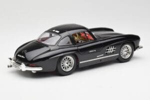 Mercedes 300 SL W198 Black Bburago 1:18 35791 Diecast - image 3 of 8