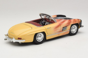 Mercedes 300 SL Roadster Rosemarie Muster Limited Edition 18/27 Bburago 1:18 3023-M1 Diecast - image 3 of 8