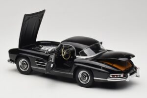 Mercedes 300 SL W198 Roadster With Hardtop Black Minichamps 1:18 180039040 Diecast - image 5 of 8