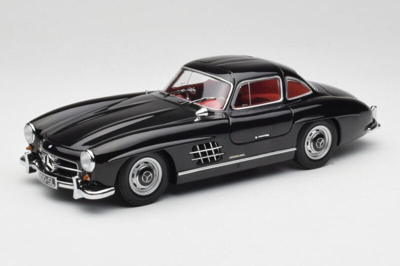 Mercedes 300 SL W198 Black Minichamps 1:18 180039004 Diecast
