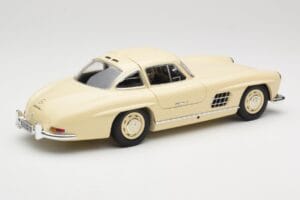 Mercedes 300 SL W198 Cream Minichamps 1:18 110037212 Diecast - image 3 of 8