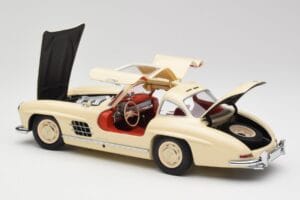 Mercedes 300 SL W198 Cream With Red Interior Minichamps 1:18 180039002 Diecast - image 5 of 8