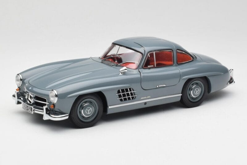 Mercedes 300 SL W198 Graphite Grey Minichamps 1:18 180039005 Diecast