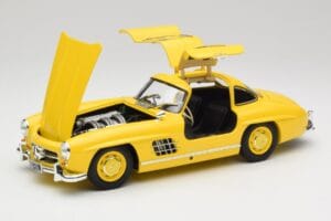 Mercedes 300 SL W198 Light Yellow Minichamps 1:18 180039009 Diecast - image 2 of 8