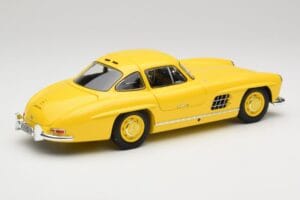 Mercedes 300 SL W198 Light Yellow Minichamps 1:18 180039009 Diecast - image 3 of 8