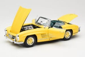 Mercedes 300 SL W198 Roadster Hardtop Signal Yellow Minichamps 1:18 180039044 Diecast - image 2 of 9