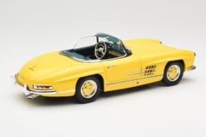 Mercedes 300 SL W198 Roadster Hardtop Signal Yellow Minichamps 1:18 180039044 Diecast - image 4 of 9