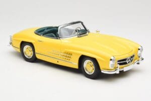 Mercedes 300 SL W198 Roadster Hardtop Signal Yellow Minichamps 1:18 180039044 Diecast - image 7 of 9