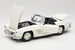 Mercedes 300 SL W198 Roadster White With Soft Top Minichamps 1:18 180039034 Diecast - image 2 of 9
