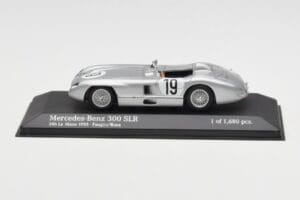 Mercedes 300 SLR #19 P. Levegh / J. Fitch 24 Hours of Le Mans 1955 Minichamps 1:43 432553000 Diecast