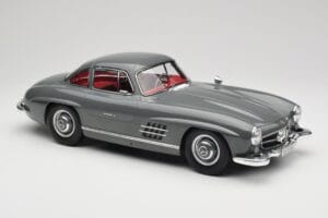 Mercedes 300SL W198 Gullwing Graphite Grey Norev 1:12 123852 Diecast - image 4 of 6