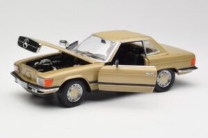 Mercedes 350 SL R107 Gold Sun Star 1:18 MB004 Diecast - image 2 of 8