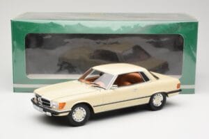 Mercedes 350 SLC C107 White Cult Models 1:18 CML049-1 Diecast - image 6 of 6