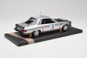 Mercedes 450 SLC 5.0 C107 Hertz #6 H. Mikkola Rally Bandama 1979 Winner Minichamps 1:18 107793206 Resin - image 2 of 6