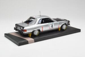 Mercedes 450 SLC 5.0 C107 #4 B. Waldegard / H. Thorszelius Rally Bandama 1979 Minichamps 1:18 107793204 Resin - image 2 of 6