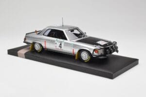 Mercedes 450 SLC 5.0 C107 #4 B. Waldegard / H. Thorszelius Rally Bandama 1979 Minichamps 1:18 107793204 Resin - image 4 of 6