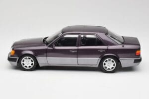 Mercedes 500 E W124 Bornit Metallic Norev 1:18 183948 Diecast - image 4 of 8