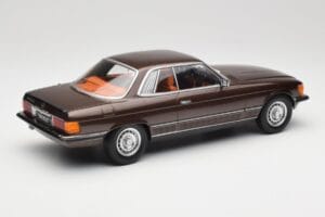 Mercedes 500 SLC C107 Beige Metallic KK-Scale 1:18 KKDC180851 Diecast - image 2 of 6