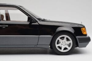 Mercedes 500E W124 Black Limited Edition Norev 1:18 183949 Diecast - image 8 of 12
