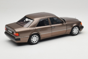 Mercedes 500E W124 Impala Metallic Norev 1:18 183954 Diecast - image 3 of 8