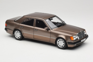 Mercedes 500E W124 Impala Metallic Norev 1:18 183954 Diecast - image 6 of 8